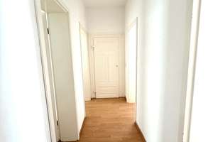 Helle 3-Zimmer-Wohnung mit Balkon und Einbauküche in Sudenburg – Halberstädter Straße 84, 39112 Sudenburg, Magdeburg – Vorschaubild 2