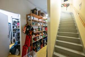 Modernes Reihenmittelhaus mit zwei TG-Stellplätzen in Neuehrenfeld – Die vollständige Adresse der Immobilie erhältst du vom Anbieter., 50825 Neuehrenfeld, Köln – Vorschaubild 50