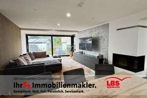 Einzigartiges Wohnerlebnis: Exklusives Einfamilienhaus in Toplage von Gaggenau! – Die vollständige Adresse der Immobilie erhältst du vom Anbieter., 76571 Gaggenau – Vorschaubild 2