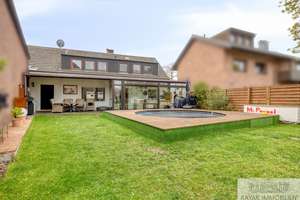 Familienhaus mit Pool, Wintergarten und viel Grundstück in Meerbusch Osterath – Die vollständige Adresse der Immobilie erhältst du vom Anbieter., 40670 Meerbusch – Vorschaubild 9