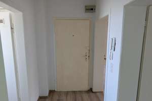 Charmante 3-Zimmer-Dachgeschosswohnung mit Balkon - zentral und ruhig in Hagen gelegen – Die vollständige Adresse der Immobilie erhältst du vom Anbieter., 58095 Mittelstadt, Hagen – Vorschaubild 2
