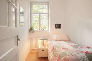 Familiengerechte Beletage über 204 m² mit Altbau-Charme und zwei Balkonen – Die vollständige Adresse der Immobilie erhältst du vom Anbieter., 81675 Steinhausen, München – Vorschaubild 8