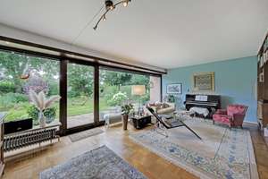 *VERKAUFT* Architektur-Ikone: Winkel-Bungalow inklusive Parkfeeling in Krefeld-Fischeln – Die vollständige Adresse der Immobilie erhältst du vom Anbieter., 47807 Fischeln, Krefeld – Vorschaubild 7
