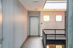 Stilvolles Wohnen in Stuttgarter Bestlage – 2 Zimmer, Loggia und beeindruckender Ausblick – Die vollständige Adresse der Immobilie erhältst du vom Anbieter., 70174 Hauptbahnhof, Stuttgart – Vorschaubild 11