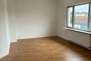 Großzügige 4 Zimmerwohnung mit riesiger Dachterrasse zu vermieten – 63071 Lichtenplatte, Offenbach am Main – Vorschaubild 9