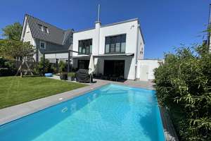 EFH in Zehlendorf, 6 Zimmer, Pool, Sauna, Provisionsfrei, sofort verfügbar – 14167 Zehlendorf, Berlin – Vorschaubild 4