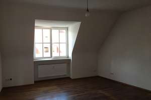 Charmante 3-Zimmer Maisonette Wohnung mit Balkon im 4.  und 5. OG in Würzburg-Neumünster – Karmelitenstraße 22, 97070 Altstadt, Würzburg – Vorschaubild 5