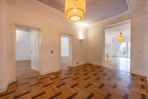 Zooviertel | 258 m² Altbau mit Garten & Garage – einzigartiger Wohntraum / repräsentative Bürofläche – Die vollständige Adresse der Immobilie erhältst du vom Anbieter., 40237 Düsseltal, Düsseldorf – Vorschaubild 6