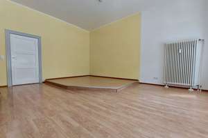 Friedrichshain: Barrierearme Altbauwohnung in schöner Lage am Petersburger Platz – Straßmannstraße 39, 10249 Friedrichshain, Berlin – Vorschaubild 8