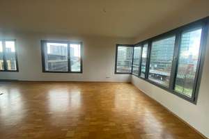 RHEINBLICK PUR im HAFEN - NEU HOCHWERTIG MÖBLIERT -  PORTOBELLO-HAUS - OFFENE EINBAUKÜCHE; PARKETT – Die vollständige Adresse der Immobilie erhältst du vom Anbieter., 40217 Unterbilk, Düsseldorf – Vorschaubild 7