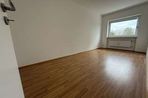 Preishit freie Helle ruhige 3 Zi. ETW mit Balkon, zentral – Gregor Maurer Weg 11, 80995 Lerchenau-West, München – Vorschaubild 8