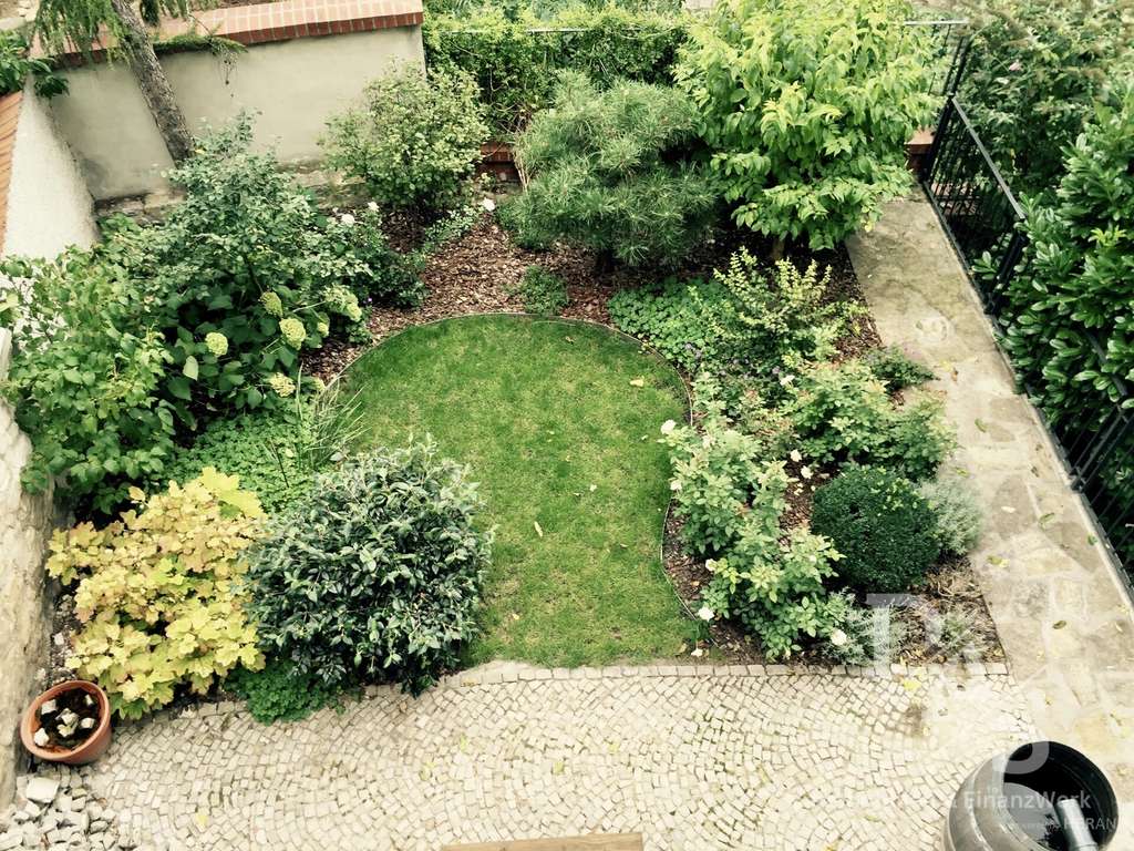 Immobilie in Bernburg - Liebevoll gepflegtes, vollvermietetes Mehrfamilienhaus mit 4 Wohneinheiten mit Schlossblick - Bild 3