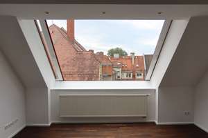 Dachgeschosswohnung mit Galerie an den Isarauen