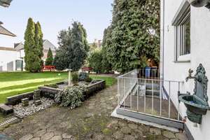 Modernisierte 4,5-Raum Doppelhaushälfte mit rd. 118 m², Garten und Doppelgarage in Kray – Die vollständige Adresse der Immobilie erhältst du vom Anbieter., 45307 Kray, Essen – Vorschaubild 28
