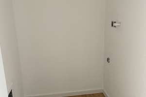 3- Zimmer- Dachgeschosswohnung in Schlebusch-
Ihr neues Zuhause mit Weitblick – Die vollständige Adresse der Immobilie erhältst du vom Anbieter., 51375 Schlebusch, Leverkusen – Vorschaubild 12