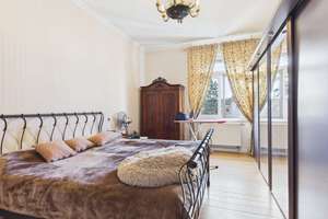 Stilvolle 4-Zimmer-Altbauwohnung mit zwei Balkonen, Aufzug und außergewöhnlichem Raumgefühl – Die vollständige Adresse der Immobilie erhältst du vom Anbieter., 76185 Weststadt, Karlsruhe – Vorschaubild 14