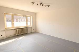 Großzügige 2,5 Zimmer Wohnung zum Selbstrenovieren – 47055 Wanheimerort, Duisburg – Vorschaubild 2