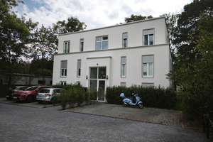 Neubau-Zweitbezug! 3-Zimmer-EG-Whg. m. Terrasse+Garten+Gartenhütte a. Urselbach in Oberursel Mitte