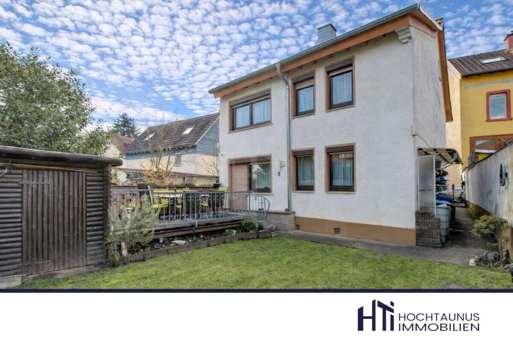 Immobilie in Oberursel - HTI |  Garten unten, Dachterrasse oben. Leben: Dazwischen! Charmantes Einfamilienhaus in Oberursel - Bild 0