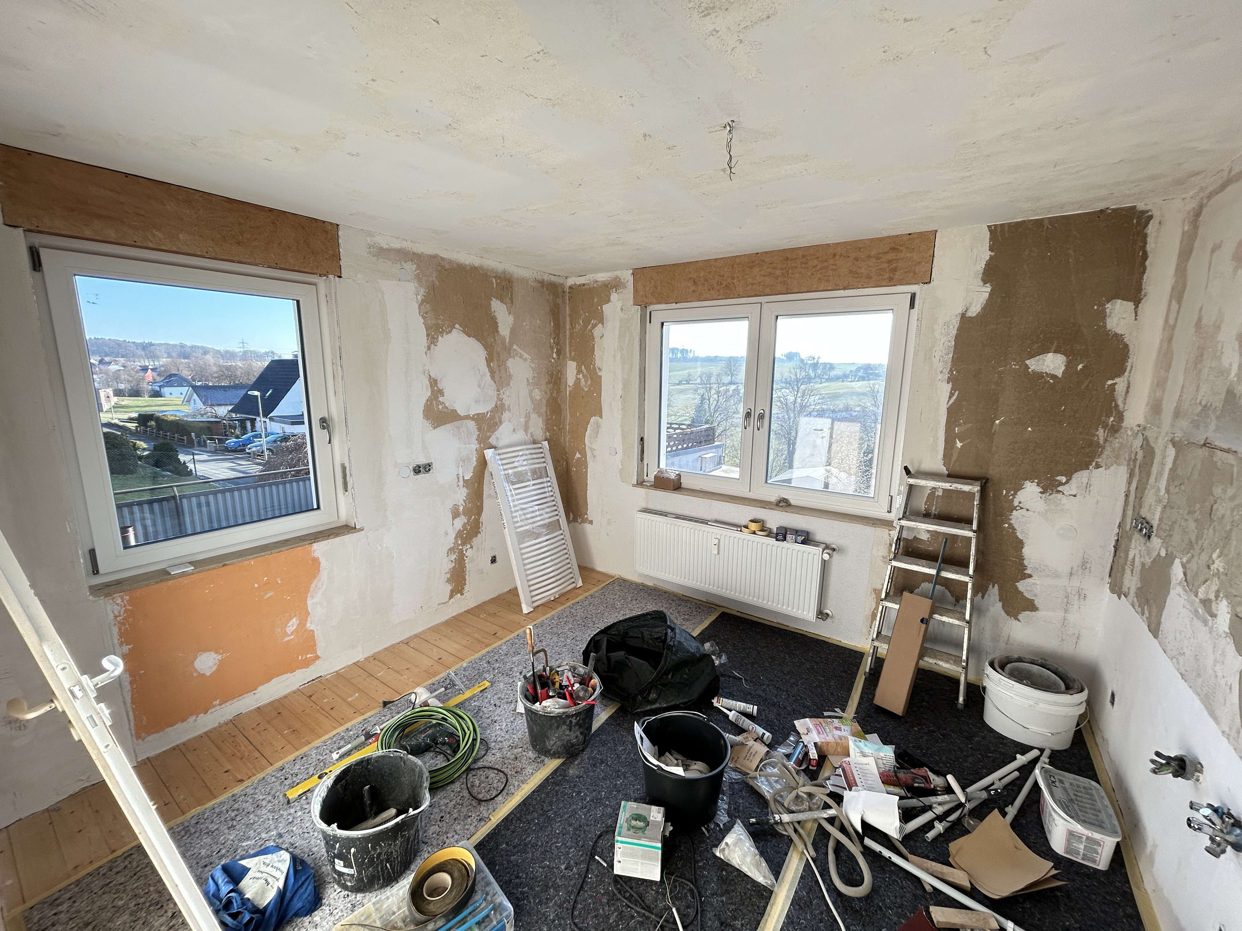 Immobilie in Marsberg - Zweifamilienhaus mit solider Substanz, Garten und Entwicklungspotenzial in Marsberg-Leitmar - Bild 8