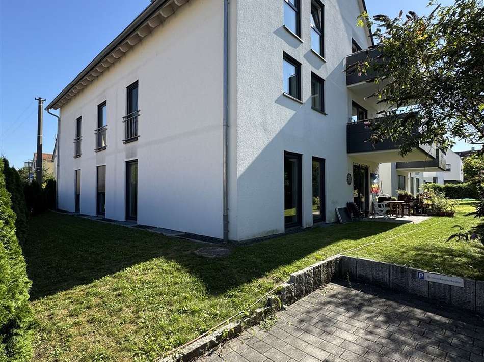 Das reine Wohngebäude von der