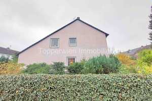RESERVIERT!!! Sanierungsbedürftiges Reihenendhaus mit Garage in guter Lage von Burgdorf zu Verkaufen – Im Wiesengrund 31, 31303 Hannover (Kreis) – Vorschaubild 2