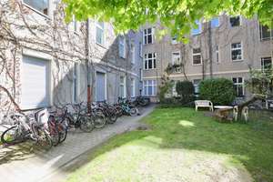 PRAKTISCHES ERDGESCHOSS - SCHÖNE HOLZDIELEN,& STUCK- IM RHEINGAUVIERTEL, NÄHE HEIDELBERGER PLATZ – Johannisberger Str. 1a cd, 14197 Wilmersdorf, Berlin – Vorschaubild 25