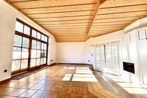 Sie lieben das Besondere? Beeindruckende Villa mit neuem Dach (Aufdachdämmung) & Hybrid-Heizung! – Bayreuth – Vorschaubild 4