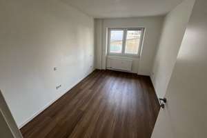 PREISREDUZIERT: Attraktives Mehrfamilienhaus mit Investitionspotenzial in Ludwigshafen-Mitte – 67059 Mitte, Ludwigshafen am Rhein – Vorschaubild 11