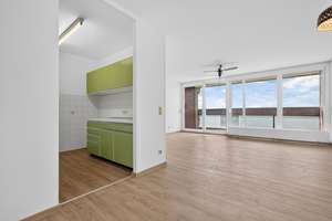 Kapitalanlage oder neues Zuhause – Gepflegte Wohnung mit Balkon und Weitblick – Die vollständige Adresse der Immobilie erhältst du vom Anbieter., 76131 Oststadt, Karlsruhe – Vorschaubild 7