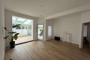 Modernisierte 3-Zimmer-Wohnung mit Wintergarten, Terrasse & Garten in ruhiger Lage in Weidenpesch