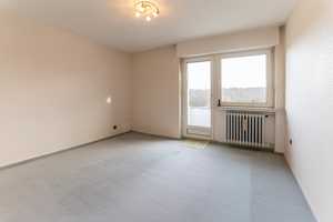 Zentrale Lage Ippendorf! Familienfreundliches, entwicklungsfähiges & grundsolides Haus zu verkaufen! – Ippendorfer Allee 111, 53127 Bonn – Vorschaubild 9