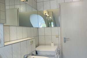 Lichtdurchflutete Galerie-Whg mit schicker Einbauküche und Dachterrasse – Die vollständige Adresse der Immobilie erhältst du vom Anbieter., 90425 Wetzendorf, Nürnberg – Vorschaubild 12