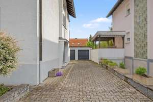 Viel Raum für Familie & Ideen – Zweifamilienhaus mit zwei Garagen und großem Grundstück – Die vollständige Adresse der Immobilie erhältst du vom Anbieter., 76703 Kraichtal – Vorschaubild 6