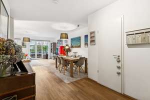 Exklusives Familien-Townhouse in begehrter Lage – Die vollständige Adresse der Immobilie erhältst du vom Anbieter., 40549 Heerdt, Düsseldorf – Vorschaubild 4