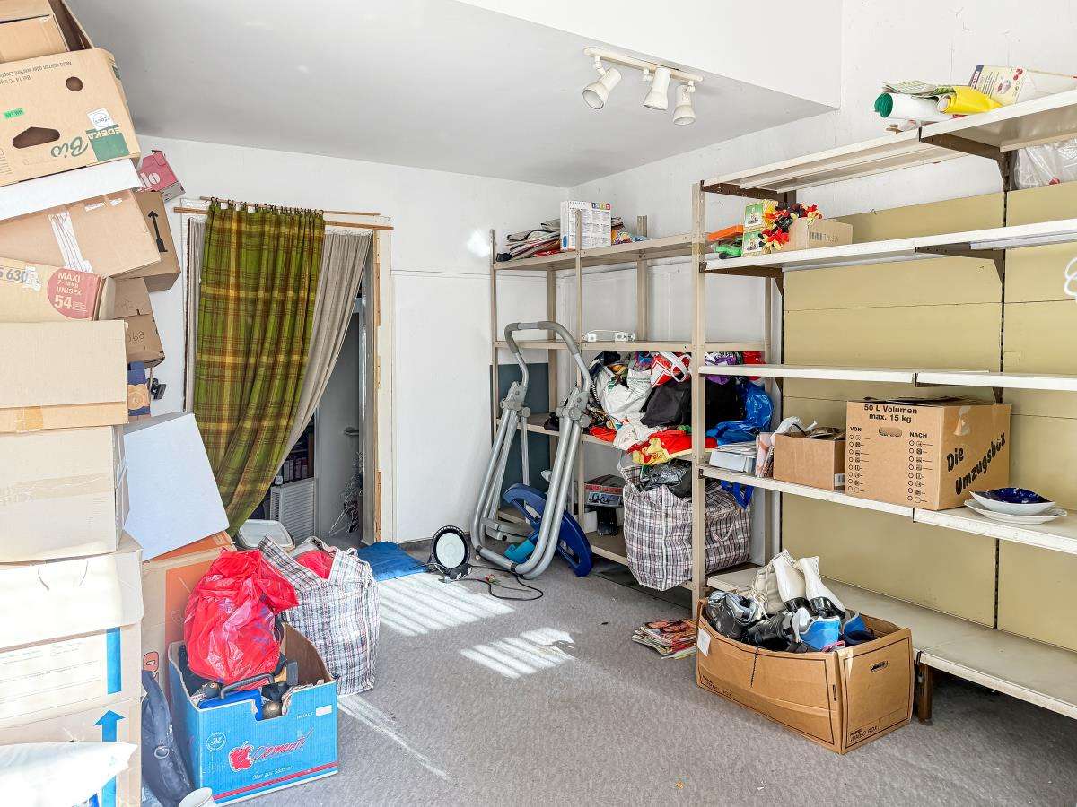 (A1529) Wohn- und Geschäftshaus in zentraler Lage von Schleiz, Saale Orla Kreis – Bild 3