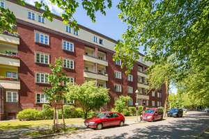 Sanierter Altbau! Ab sofort verfügbar!