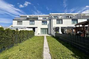 Reihenmittelhaus an der Havel – modernes Wohnen mit Dachterrasse und drei Vollgeschossen – Die vollständige Adresse der Immobilie erhältst du vom Anbieter., 13599 Haselhorst, Berlin – Vorschaubild 1