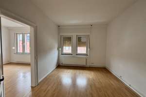 Gepflegte und ruhige 2 Zimmer-Wohnung mit neuem Balkon in beliebter Wohnlage in Wiesbaden – Riedstraße 20, 65187 Biebrich, Wiesbaden – Vorschaubild 3