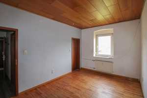 3-Parteienhaus mit guter Ausstattung in familienfreundlicher Lage – Vulkaneifel (Kreis) – Vorschaubild 6