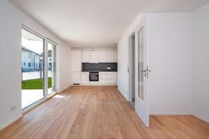 MAIER - Neubau bezugsfertig: 2-Zi-Terrassen-WHG mit EBK, TG und Gartenanteil ca. 95,5m² - WE 1 – Die vollständige Adresse der Immobilie erhältst du vom Anbieter., 85599 Vaterstetten – Vorschaubild 1