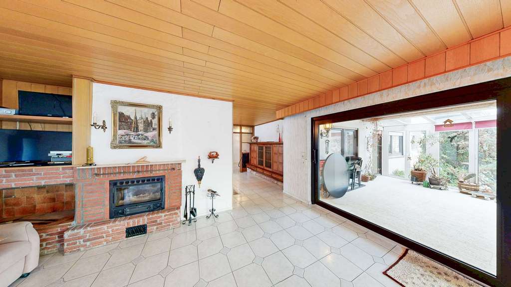 Immobilie in Boxberg - Geräumiges Einfamilienhaus mit Einliegerwohnung und weiterem Ausbaupotenzial! - Bild 4