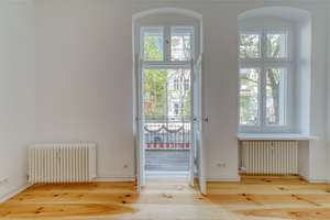 Stilvolle 2-Zimmer-Altbauwohnung mit Balkon und Stuck nahe Schloßstraße – Die vollständige Adresse der Immobilie erhältst du vom Anbieter., 12161 Steglitz, Berlin – Vorschaubild 2