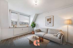 Stilvolle Dachgeschoss Wohnung in Bestlage der Maxvorstadt – Die vollständige Adresse der Immobilie erhältst du vom Anbieter., 80333 Universität, München – Vorschaubild 1