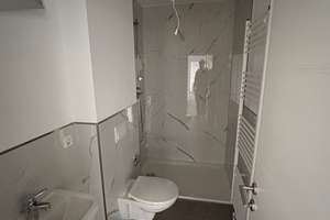 Exklusive 3-Zimmer-Penthousewohnung mit großer Dachterrasse in Bremerhaven – Parkstraße 44a, 27578 Lehe, Bremerhaven – Vorschaubild 2