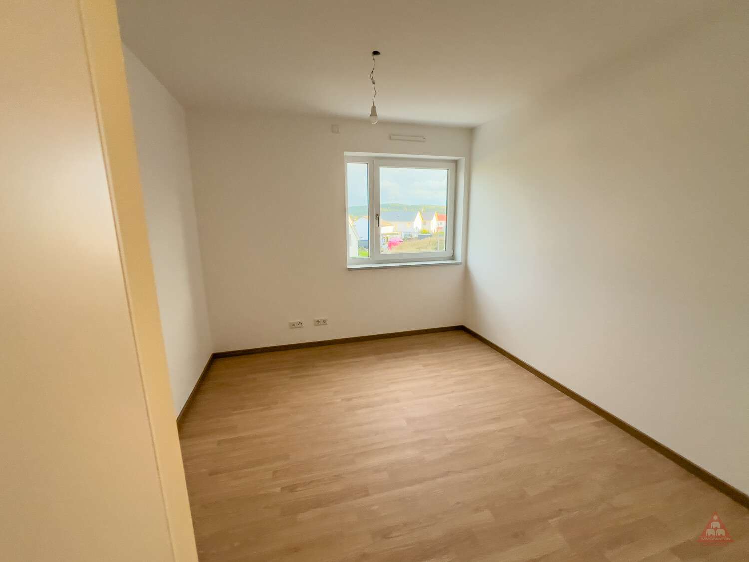 Immobilie in Altenthann - großzügige 4-Zimmer Neubauwohnung inkl. Einbauküche zur Kapitalanlage - Provisionsfrei !! - Bild 4