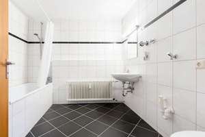 Stadtnah & komfortabel: 2-Zimmer-Wohnung mit Tiefgarage und Aussicht im Stuttgarter Westen – Die vollständige Adresse der Immobilie erhältst du vom Anbieter., 70178 Hasenberg, Stuttgart – Vorschaubild 8