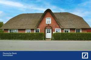 Reetdachhaus am Deich - nordfriesische Idylle auf der Insel Pellworm – Nordfriesland (Kreis) – Vorschaubild 1