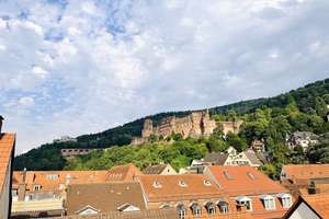 Seltene Gelegenheit - exklusive Wohnung mit direktem Schlossblick