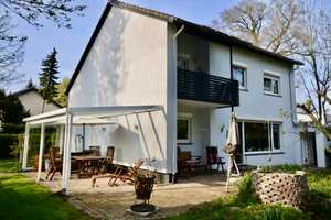 Preiswertes, gepflegtes 5-Zimmer-Einfamilienhaus mit geh. Innenausstattung – Bremen – Vorschaubild 1